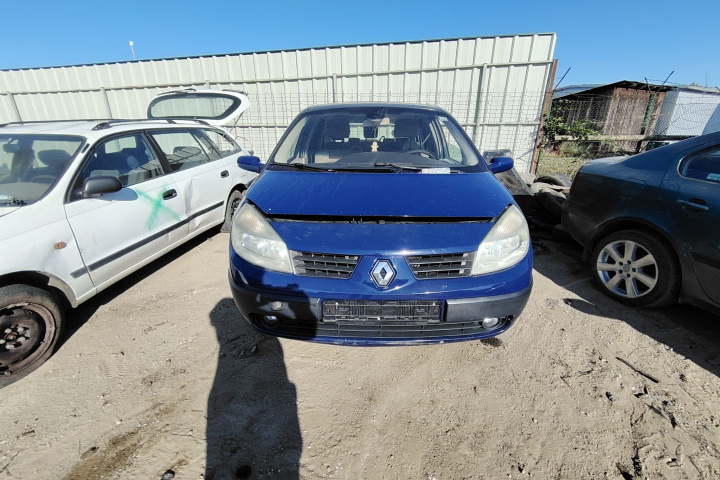 Dezmembram Renault Scenic 2 [facelift] [2006 - 2010] Minivan 5-usi 1.5 dCi MT (105 hp)