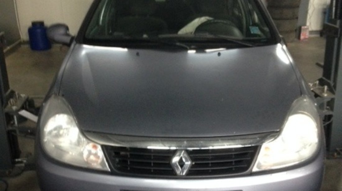 Dezmembram Renault Symbol an fabr 2009, 1.5 Dci