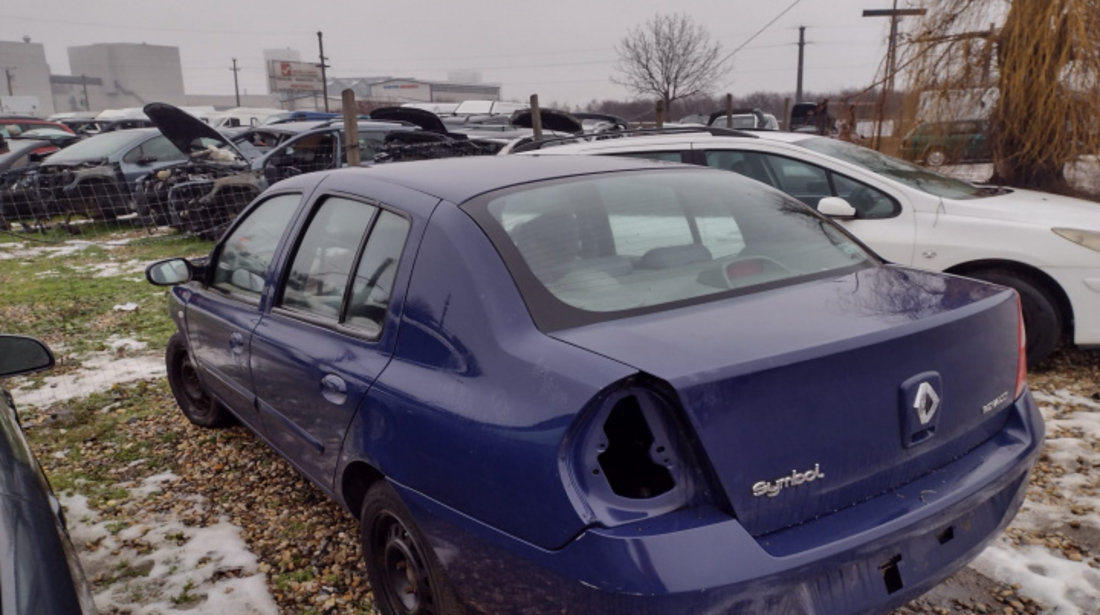 Dezmembram Renault Symbol [facelift] [2002 - 2006] Sedan 1.5 dCi MT (65 hp)