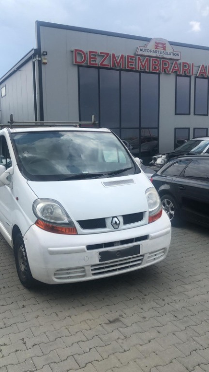 Dezmembram Renault Trafic 1.9 D an fabr 2004