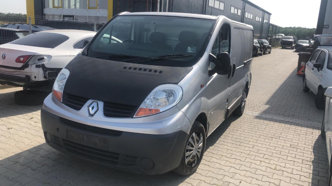 Dezmembram Renault Trafic 2.0 D an fabr 2008