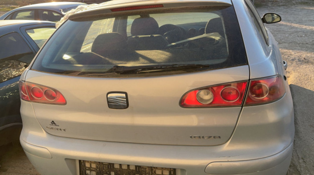 Dezmembram Seat Ibiza 3 [2002 - 2006] Hatchback 5-usi 1.4 MT (75 hp)