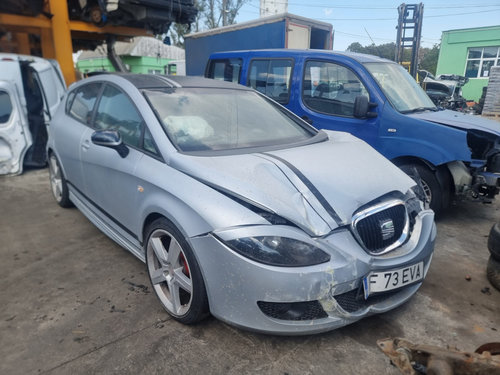 Dezmembram Seat Leon 2 1P [2005 - 2009] 1.9 tdi BKC