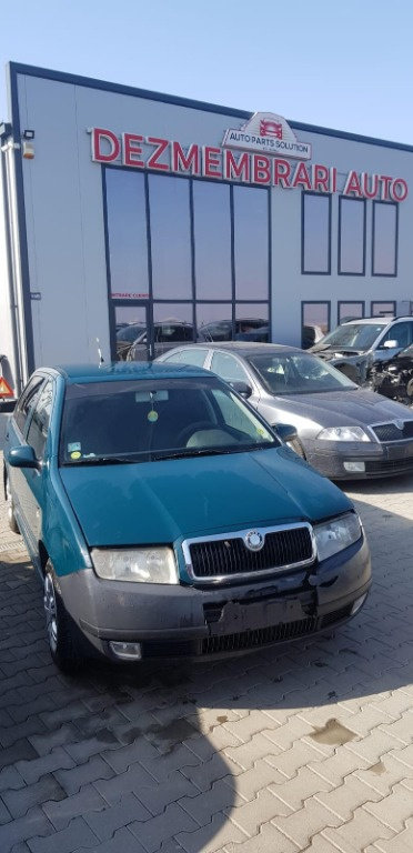 Dezmembram Skoda Fabia 1, 1.4 benzina an fabr 2001