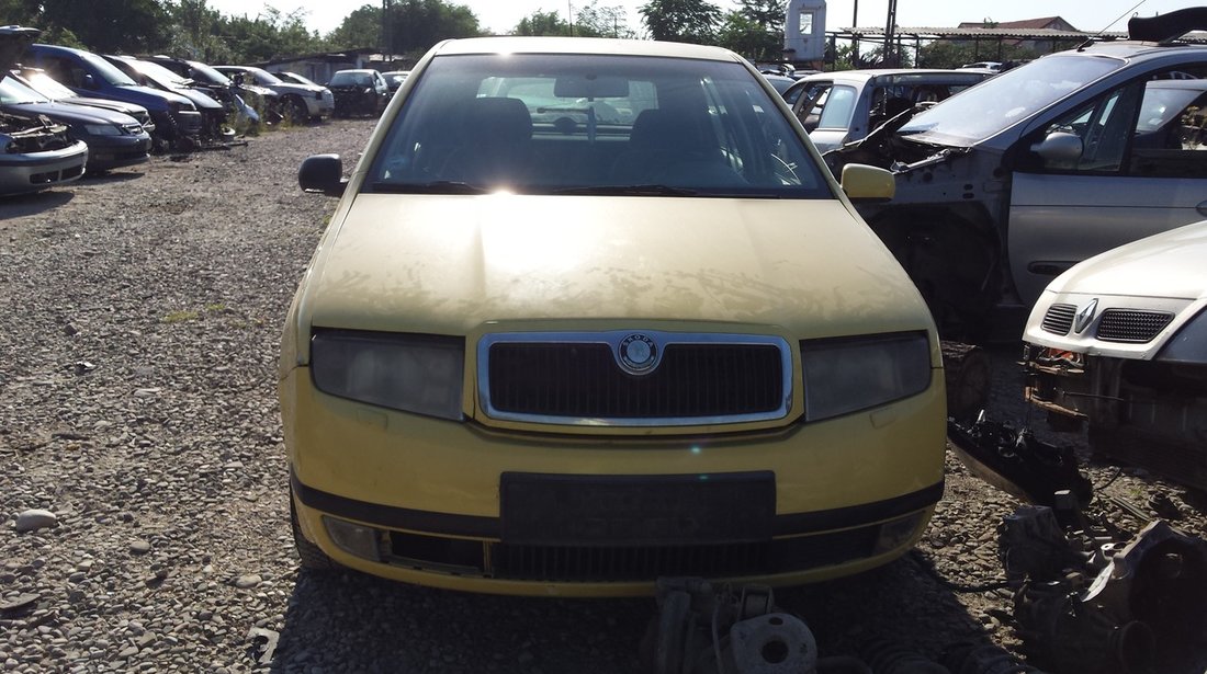 Dezmembram Skoda Fabia 1 1.4b an 2004