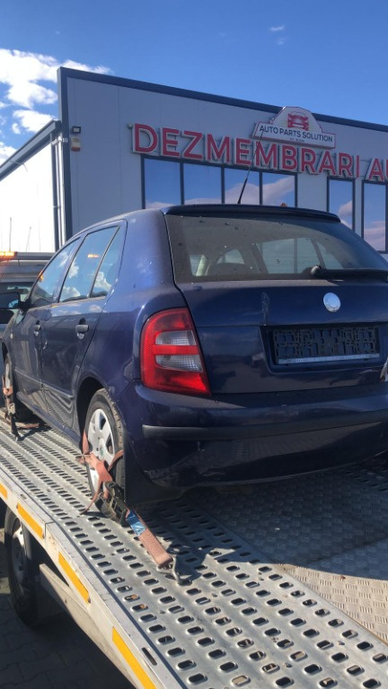 Dezmembram Skoda Fabia 2 1.4 B an fabr. 2001