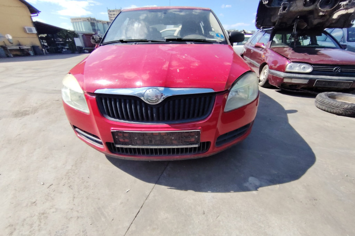Dezmembram Skoda Fabia 5J [2007 - 2010] Hatchback 1.2 MT (60 hp)
