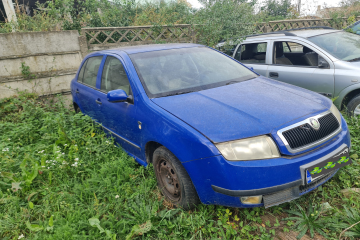 Dezmembram Skoda Fabia 6Y [1999 - 2004] Hatchback 5-usi 1.4 MT (101 hp)