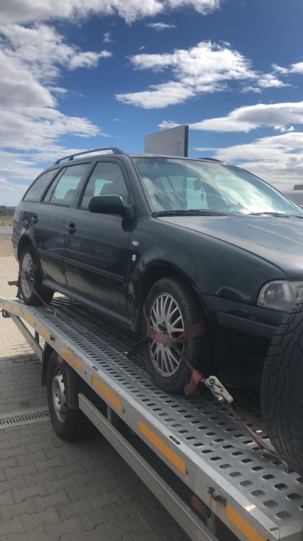 Dezmembram Skoda Octavia 1 1.6 B an fabr. 2003