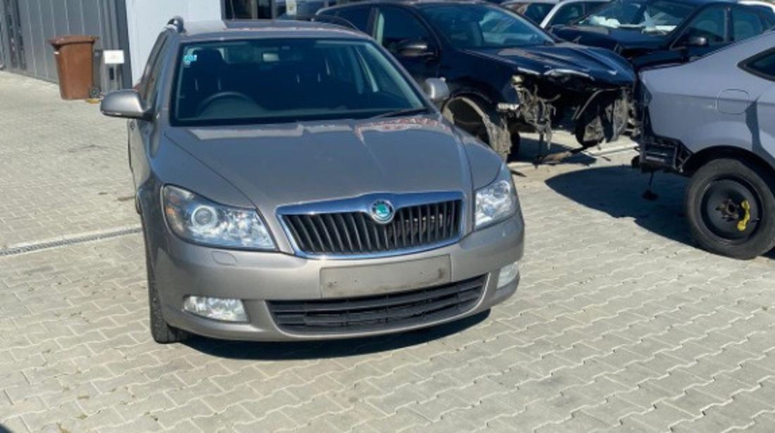 Dezmembram Skoda Octavia 2 facelift, 1.6 TDI an fabr 2013