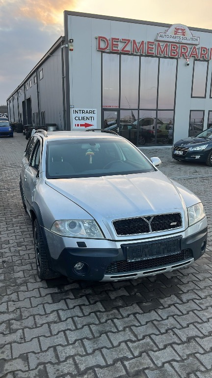 Dezmembram Skoda Octavia 2 Scout 2.0 tdi 4x4 bmp din 2007