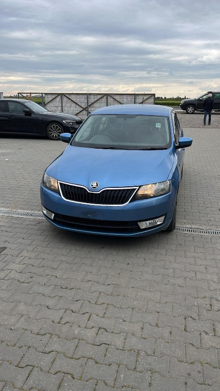 Dezmembram Skoda Rapid 1.6 diesel din 2015