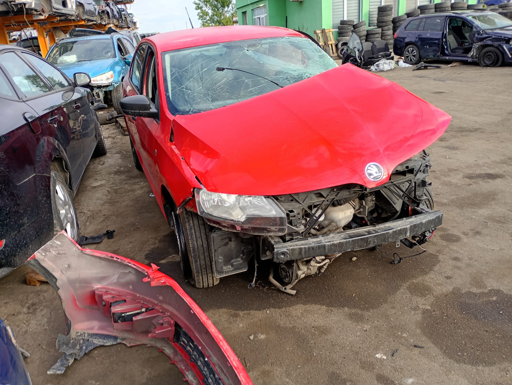 Dezmembram Skoda Rapid 3 [2012 - 2017] 1.2 tsi CBZA