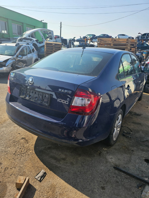 Dezmembram Skoda Rapid 3 [2012 - 2017] 1.6 tdi CXMA