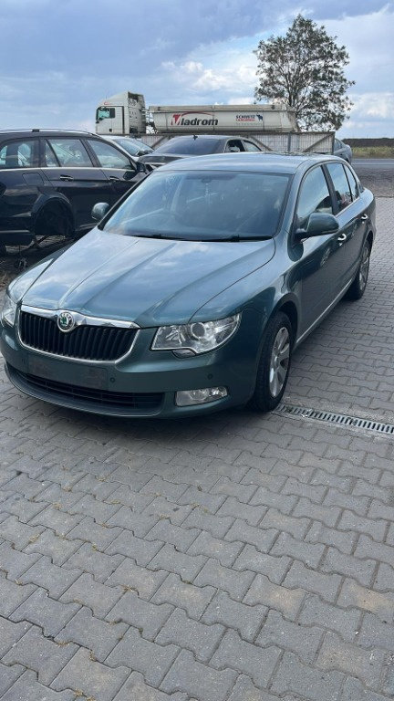 Dezmembram Skoda Superb 21.4TSI an fabricatie 2012