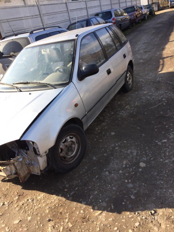 Dezmembram Suzuki Swift 2 [facelift] [1996 - 2004] Hatchback 5-usi 1.3 MT (86 hp) II (EA, MA) G13BB