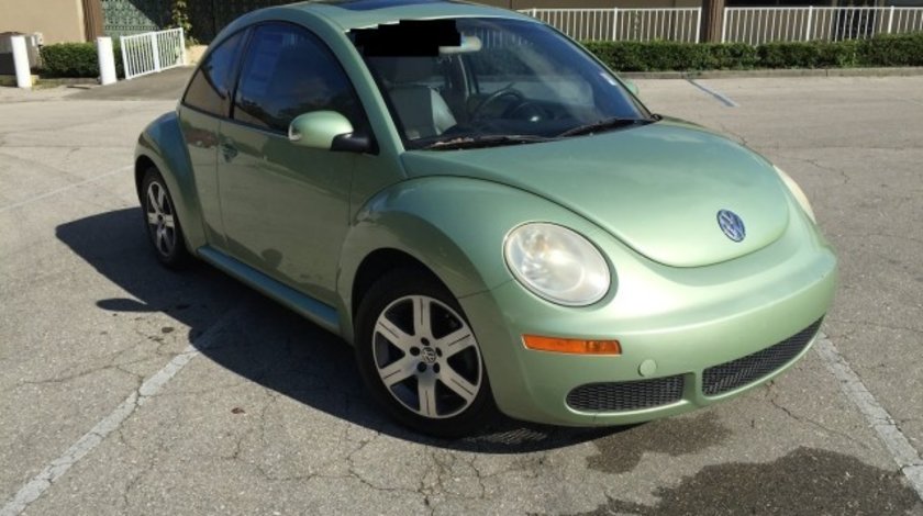 Dezmembram Volkswagen Beetle An Fabricatie 2006 1.6 Benzina.