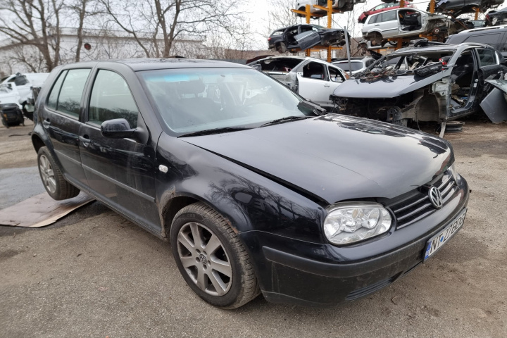 Dezmembram Volkswagen Golf 4 [1997 - 2006] Hatchback 5-usi 1.9 TDI MT (101 hp) motor diesel 101cp cod ATD