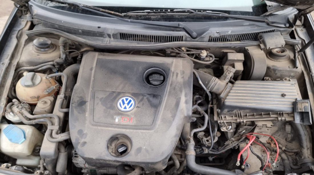 Dezmembram Volkswagen Golf 4 [1997 - 2006] Hatchback 5-usi 1.9 TDI MT (101 hp) motor diesel 101cp cod ATD