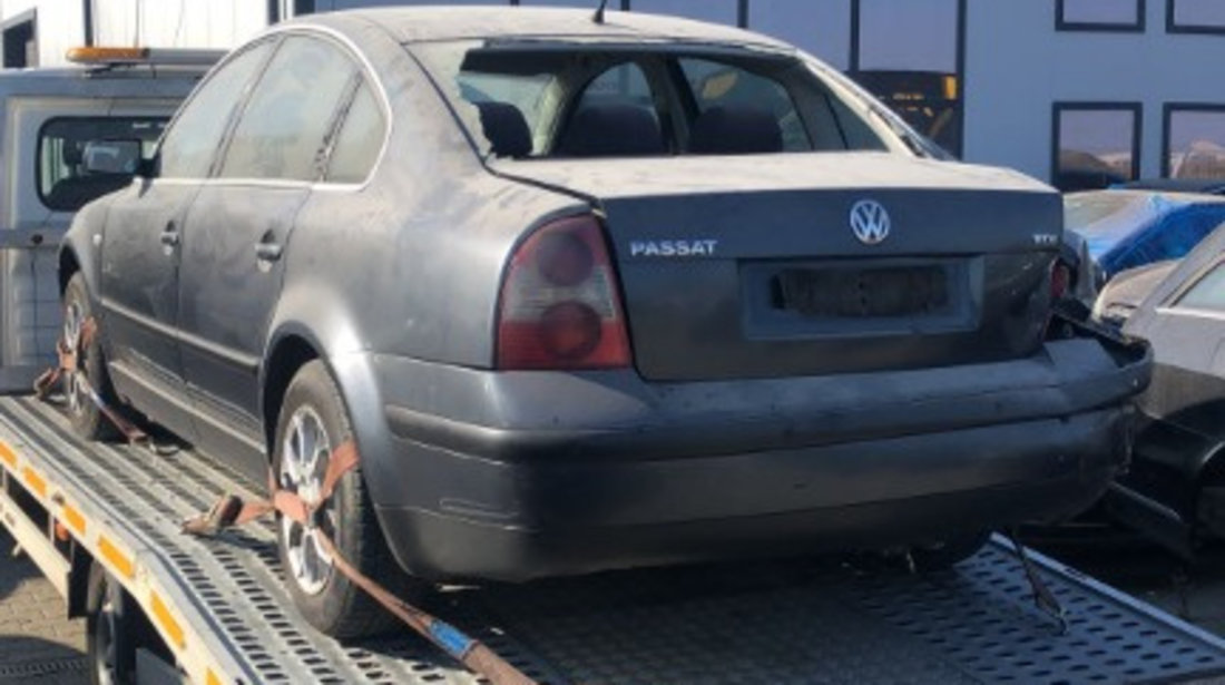 Dezmembram Volkswagen Passat B5 1.9 TDI an fabr. 2003