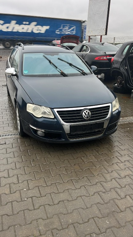 Dezmembram Volkswagen Passat B6 2.0 TDI BMP