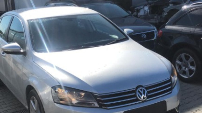 Dezmembram Volkswagen Passat B7 2.0 D an fabr 2013