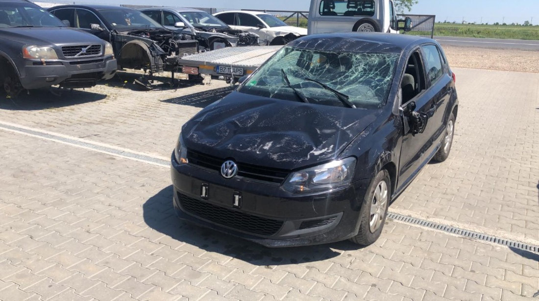 Dezmembram Volkswagen Polo 1.6 D an fabr 2010