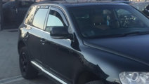 Dezmembram Volkswagen Touareg 2.5 D an fabr 2006