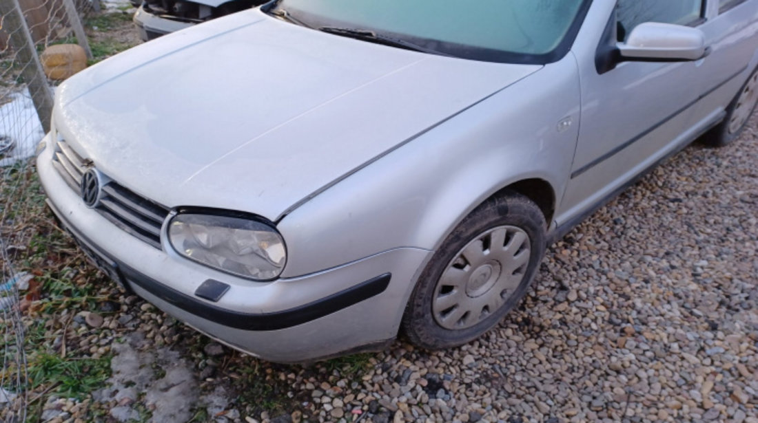 Dezmembram Volkswagen VW Golf 4 [1997 - 2006] wagon 1.9 TDI MT (110 hp)