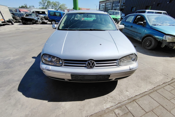 Dezmembram Volkswagen VW Golf 4 [1997 - 2006] wagon 1.9 TDI MT (101 hp)