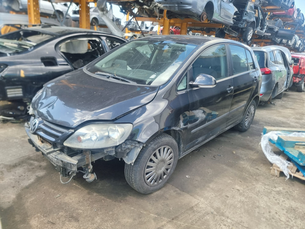 Dezmembram Volkswagen VW Golf Plus [2004 - 2009] 1.9 tdi BKC