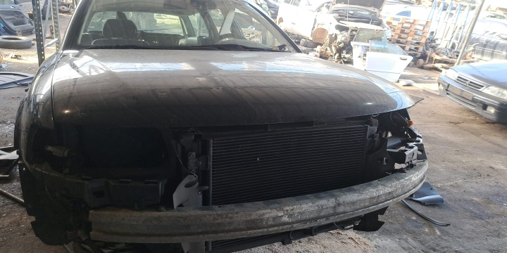 Dezmembram Volkswagen VW Passat B5 [1996 - 2000] wagon 1.8 Syncro MT (125 hp)