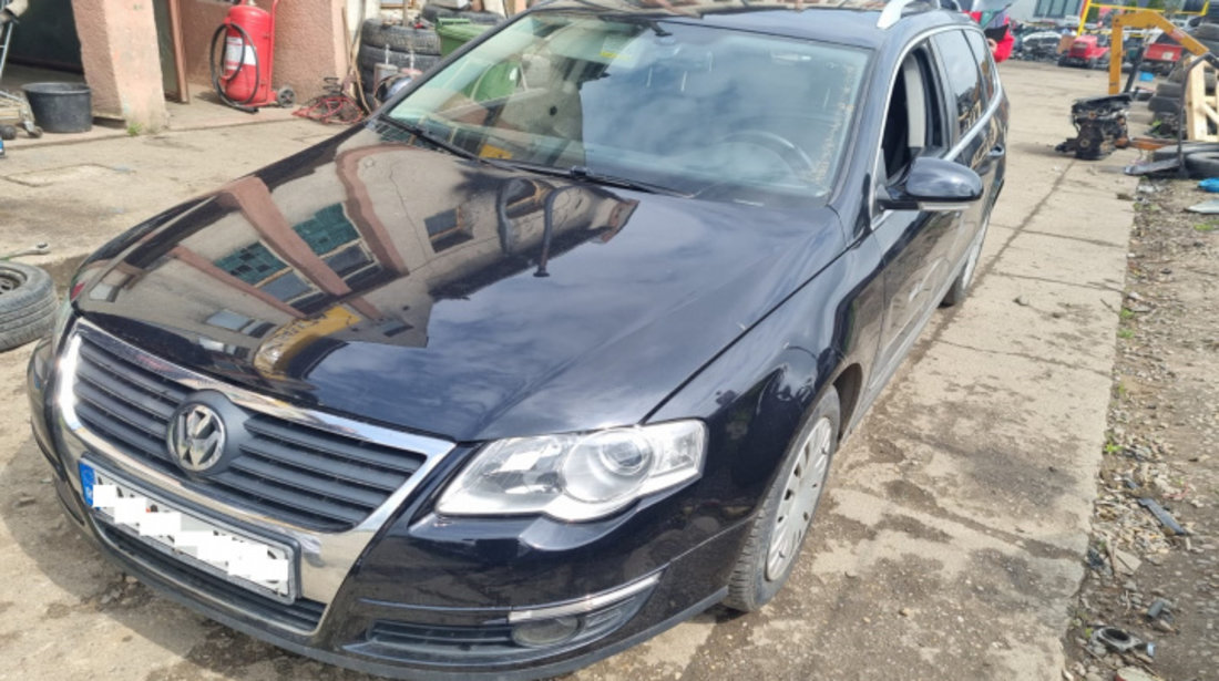 Dezmembram Volkswagen VW Passat B6 [2005 - 2010] wagon 5-usi 2.0 TDI MT (140 hp)