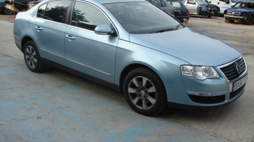 Dezmembram Volkswagen VW Passat B6 [2005 - 2010] Sedan 4-usi 2.0 TDI MT (140 hp) (3C2)