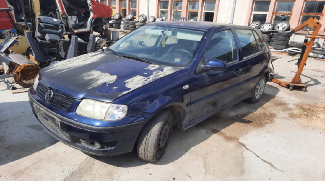 Dezmembram Volkswagen VW Polo 3 6N [facelift] [2000 - 2002] Hatchback 5-usi