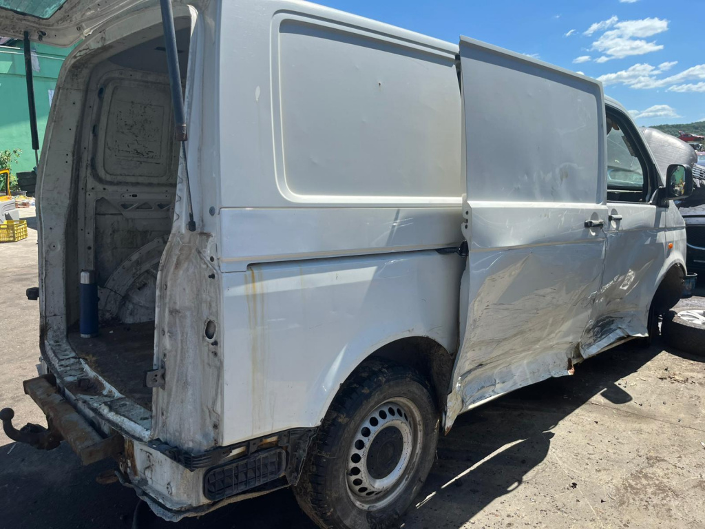 Dezmembram Volkswagen VW Transporter T5 [2003 - 2009] 1.9 tdi AXC