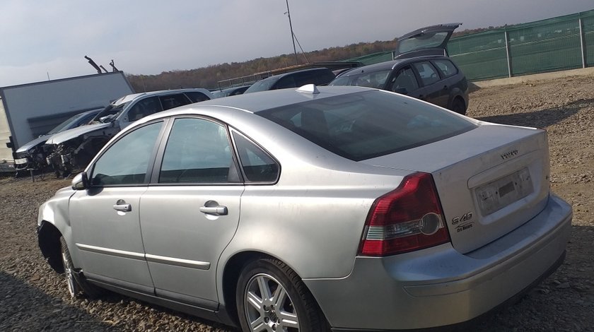 Dezmembram Volvo S40,1.6 hdi,an fabr 2008