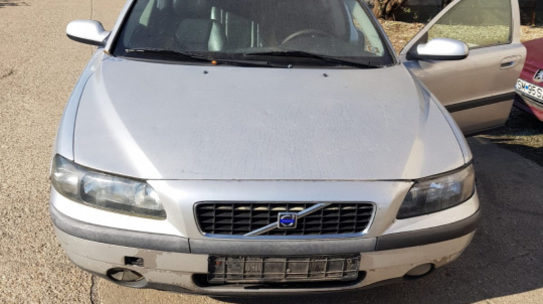 Dezmembram Volvo S60 [2000 - 2004] Sedan 2.4 MT (170 hp)