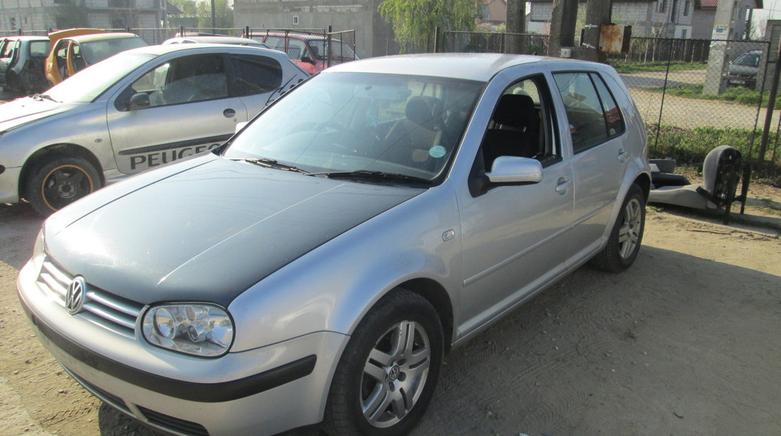 Dezmembram VW Golf 4 1.9TDI 90Cp