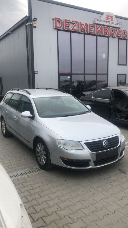 Dezmembram VW Passat B6 2.0 D an fabr 2010