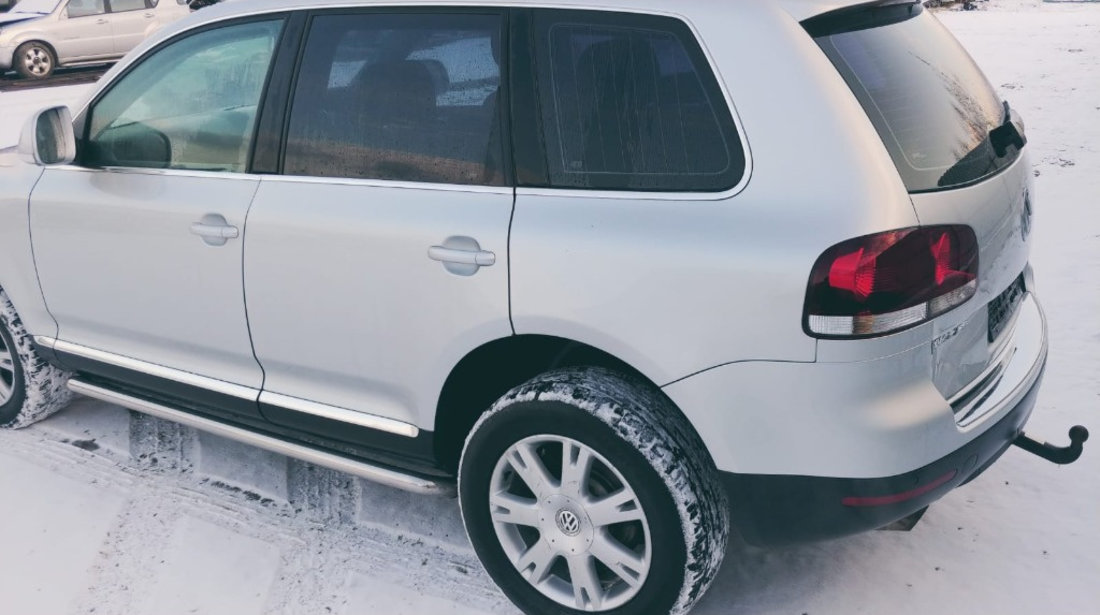Dezmembram vw touareg 2.5 tdi bpe 2008 volan dreapta