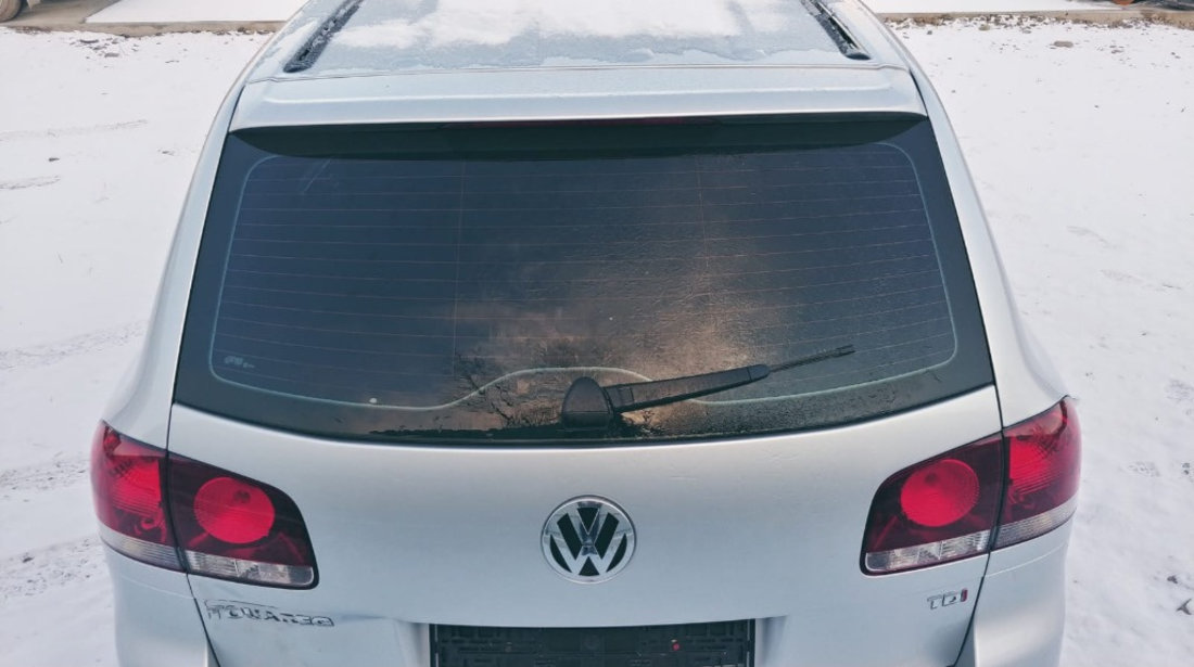 Dezmembram vw touareg 2.5 tdi bpe 2008 volan dreapta
