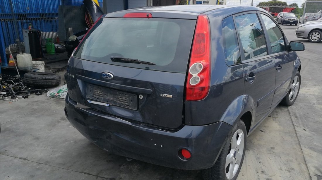 dezmembrari auto Ford Fiesta facelift an de fabricatie  2005 - 2006 - 2007 - 2008