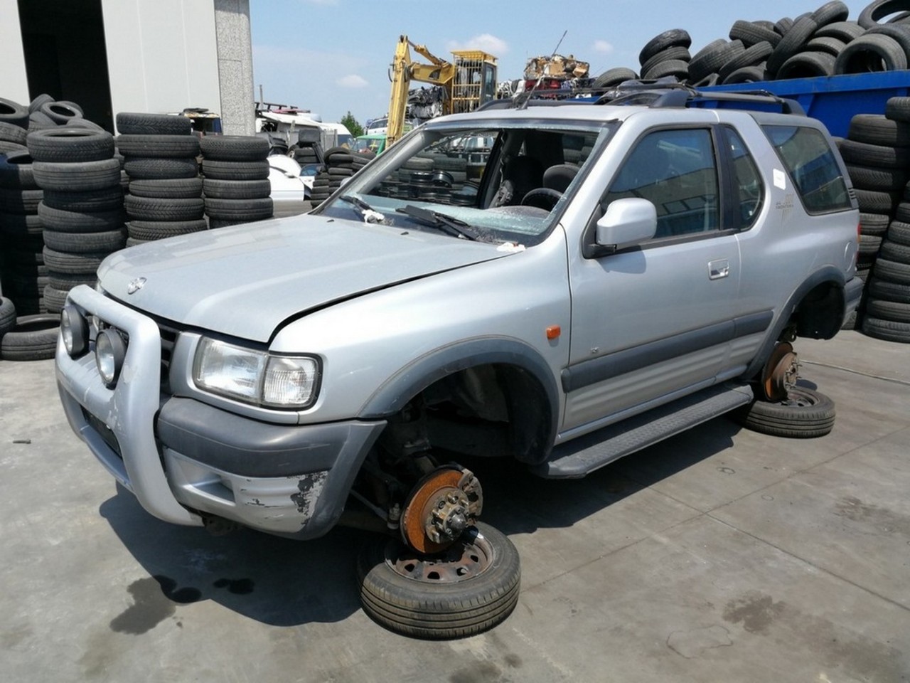 Dezmembrari auto Opel Frontera sport B  