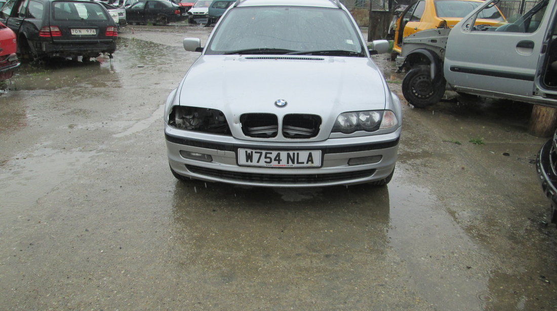 Dezmembrari BMW E46 an 2001