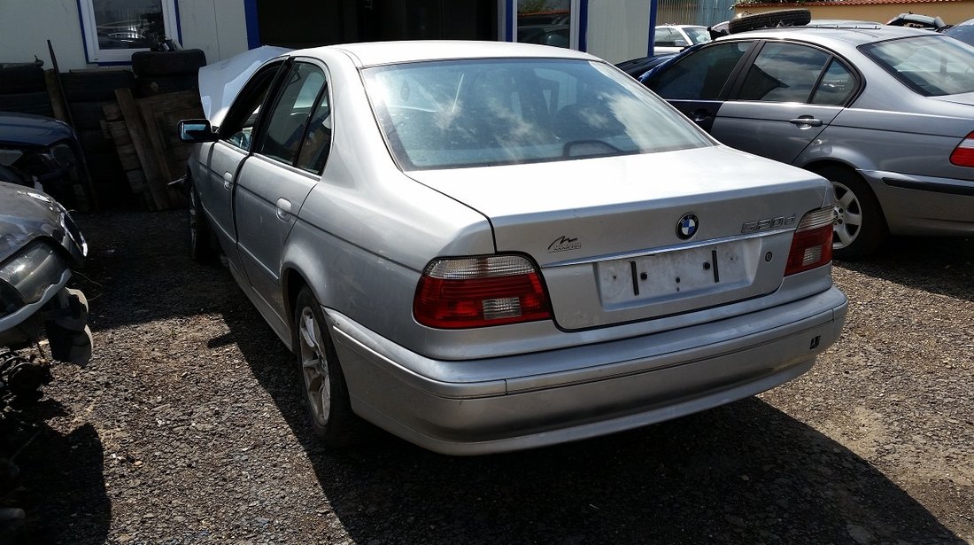 Dezmembrari bmw seria 5 e39,MOTOR 520D facelift an 2002 full