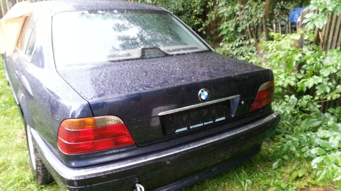 Dezmembrari BMW seria 730d E38