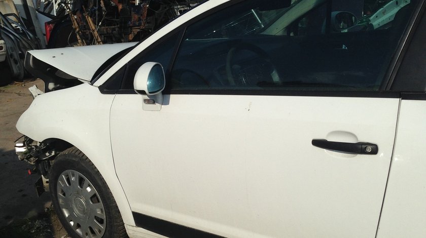 dezmembrari citroen c4 1.6 hdi 90 cp 2006