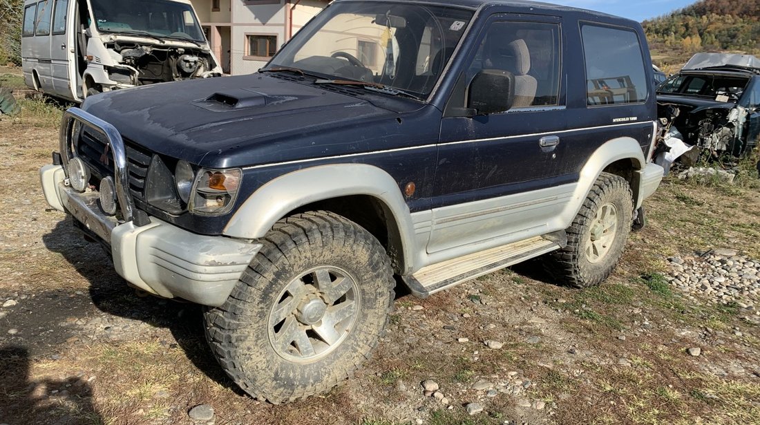 Dezmembrari Dezmembrari Piese piesa Dez Mitsubishi Pajero Shogun 2,8 diesel 4x4 95 2usi