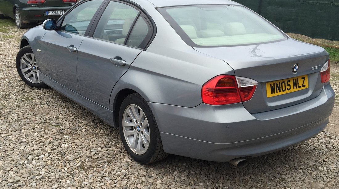 Dezmembrari. Dezmembrez BMW E90 320i 143cp far, capota, bara, trager!